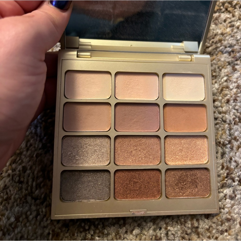 Brand new Stila eyeshadow palette